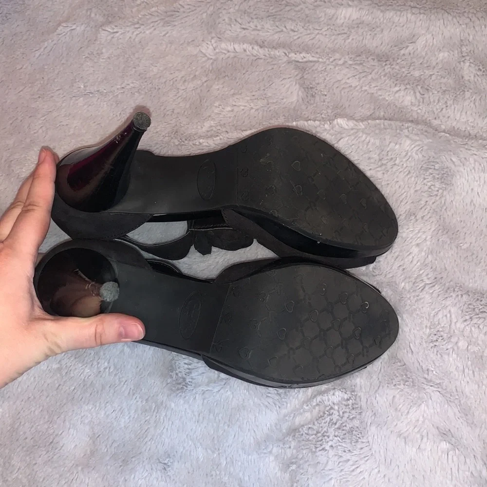 Candies - Black Rose Heels - Picture 6 of 8